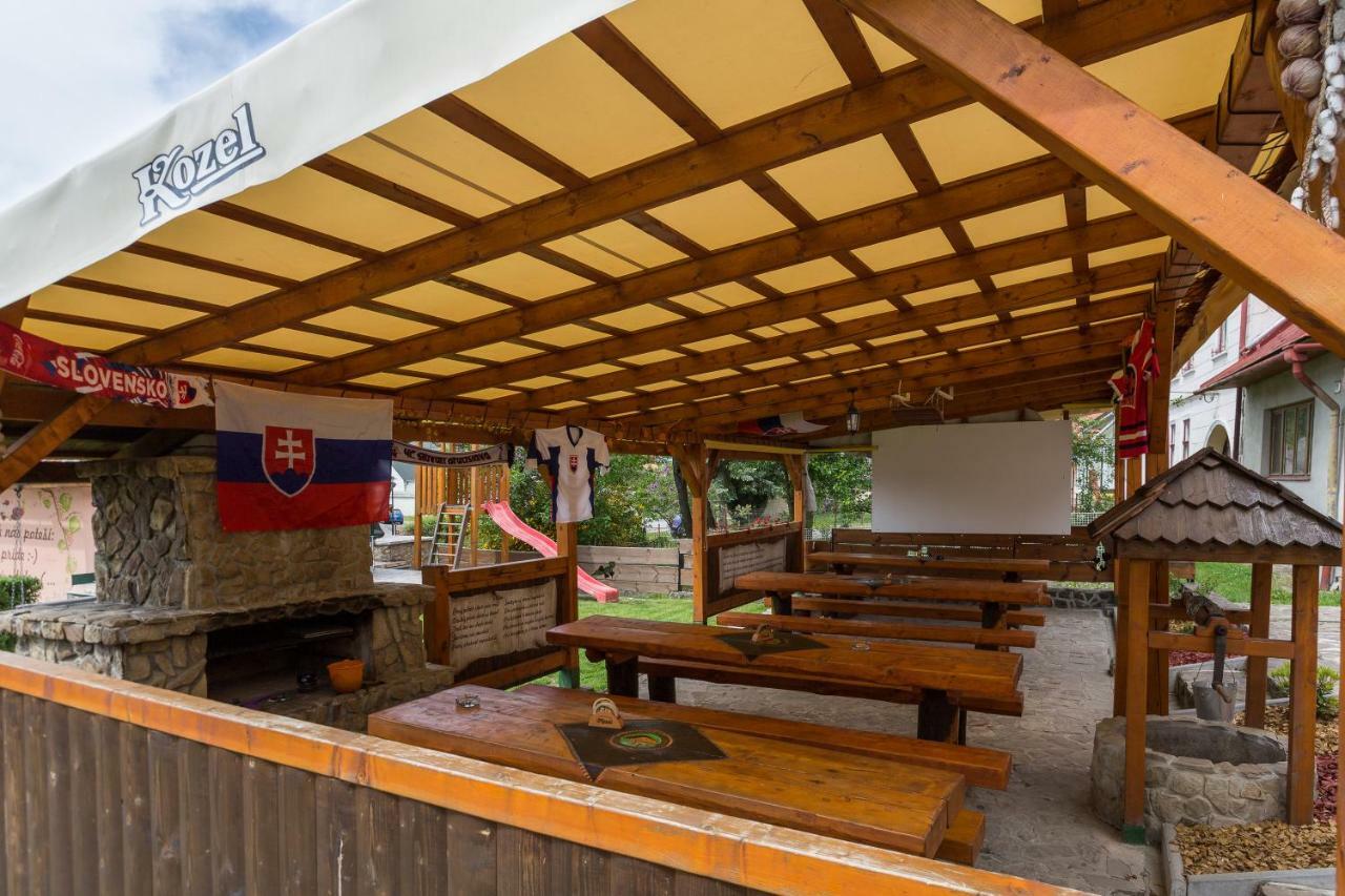 Villa Lypche Bešeňová Esterno foto