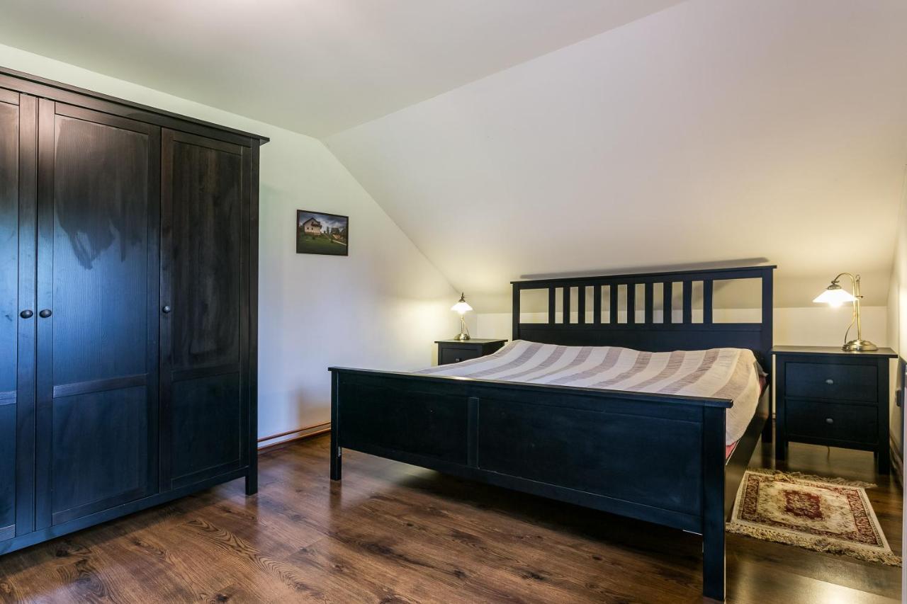 Villa Lypche Bešeňová Esterno foto