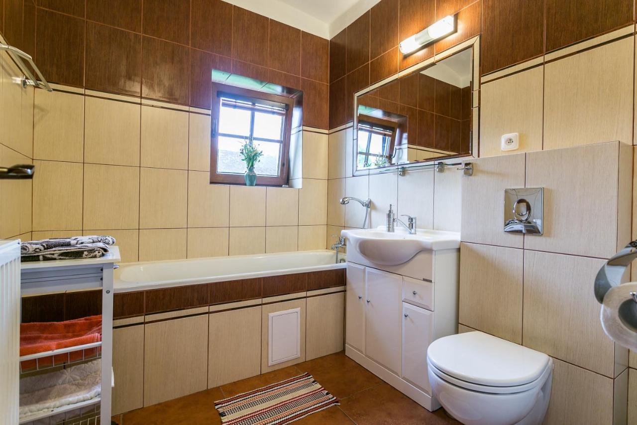 Villa Lypche Bešeňová Esterno foto