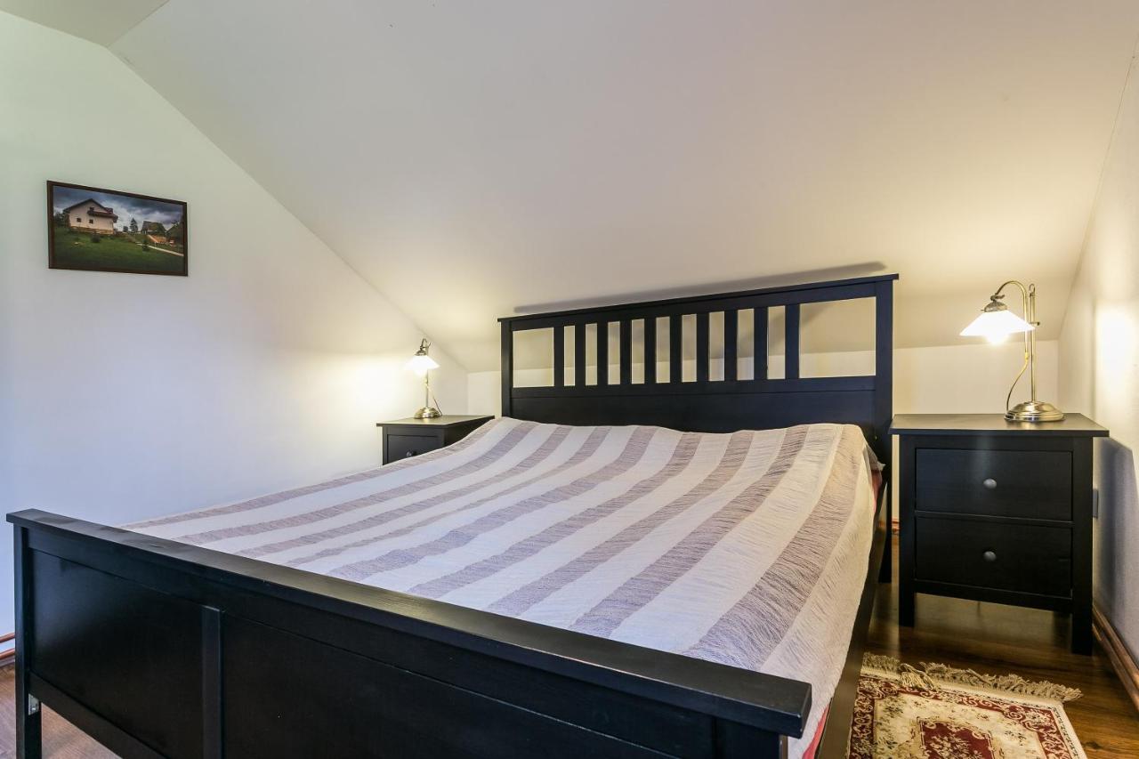 Villa Lypche Bešeňová Esterno foto