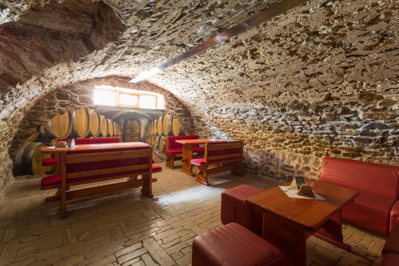 Villa Lypche Bešeňová Esterno foto